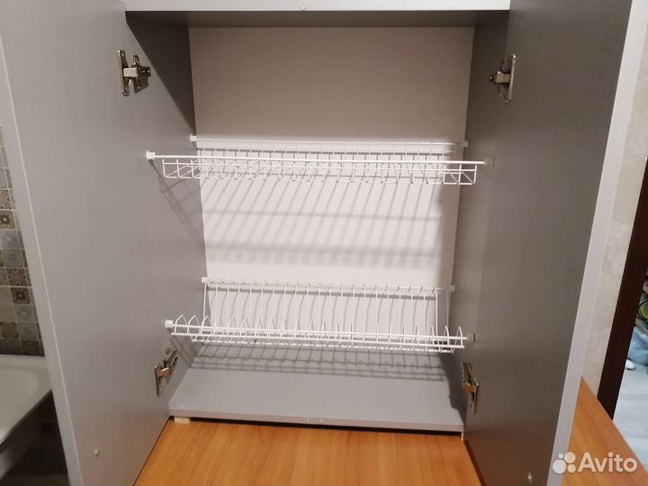 Кухонный шкаф