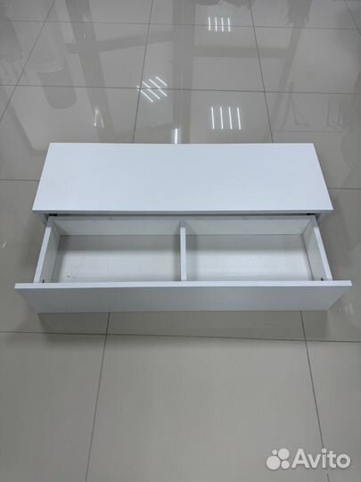 Полка настенная