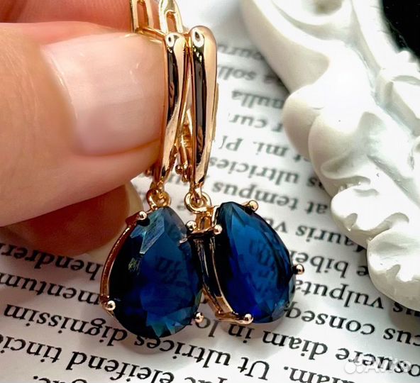 Серьги кристаллы сапфиры, покрытие золото