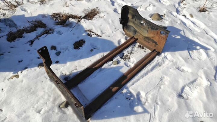 Крепление топливного бака ЗИЛ