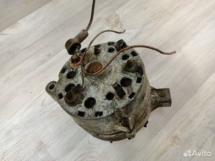 Генератор Ford Bronco II 3дв. 2.9 1985