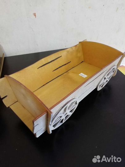 Декоративная телега