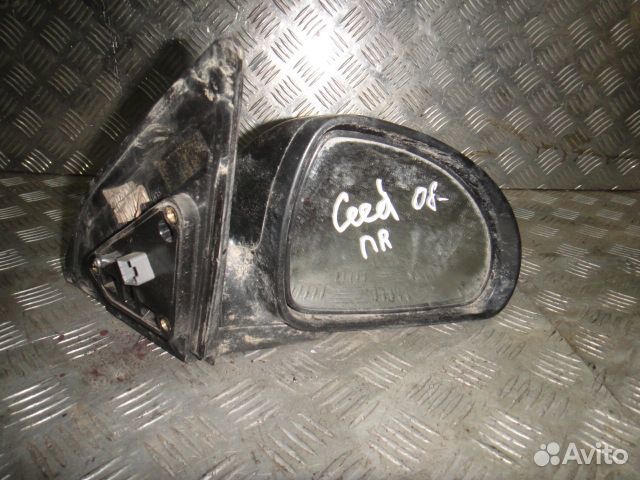 Зеркало Ceed (07-10) R электро б\у (арт. 876201H150)