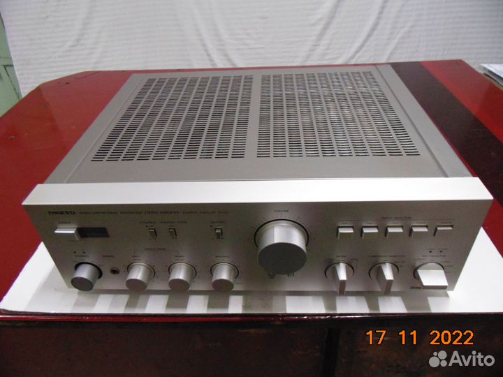Усилитель мощности onkyo Integra A-817GT