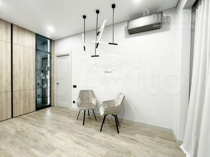 2-к. квартира, 73 м², 8/11 эт.