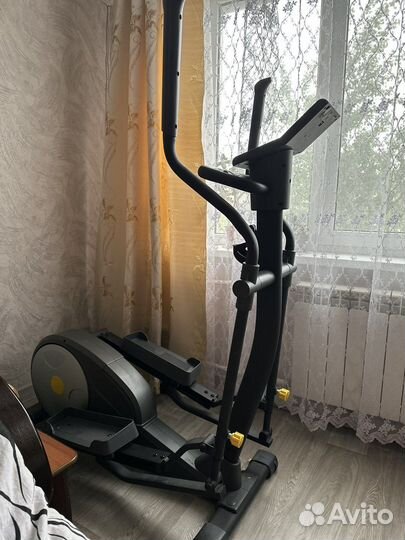 Эллиптический тренажер