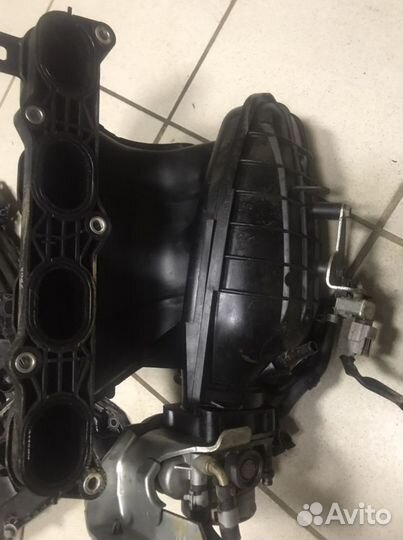 Впускной коллектор Nissan X-Trail t31 2.0