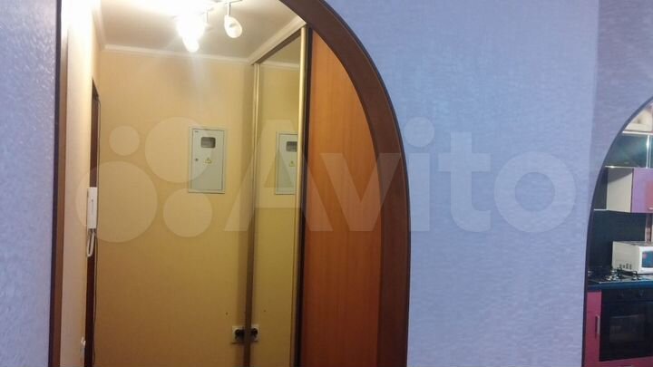 2-к. квартира, 60 м², 2/4 эт.