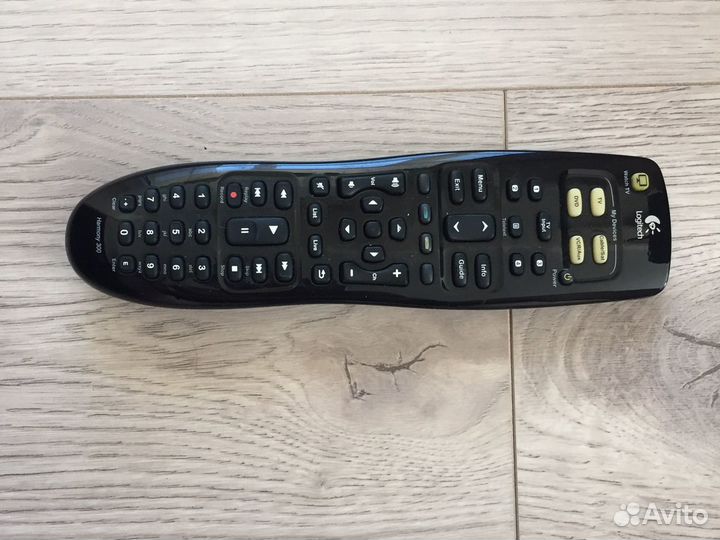 Мультимедийный пульт ду Logitech