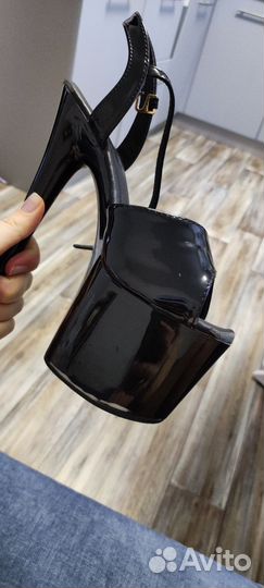 Туфли стрипы двойки