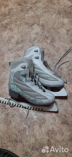 Коньки фигурные женские 38 размер