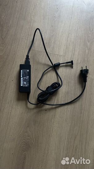 Блок питания для ноутбука hp