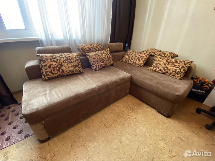 Угловой диван бу