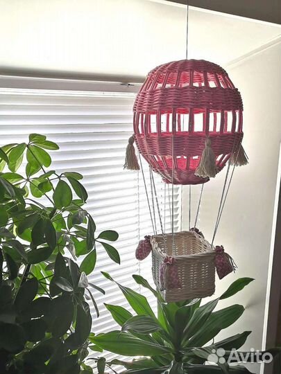 Воздушный шар плетеный