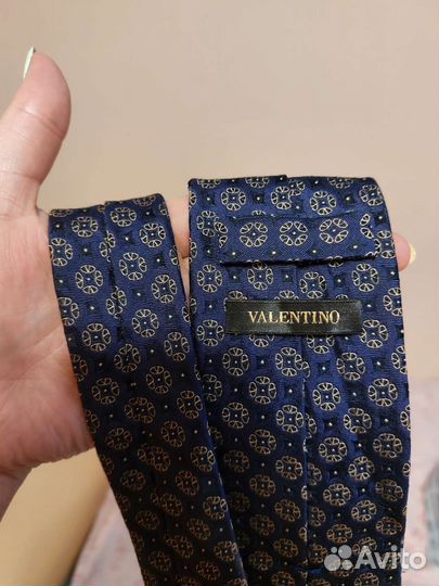 Галстук valentino. Аксессуары