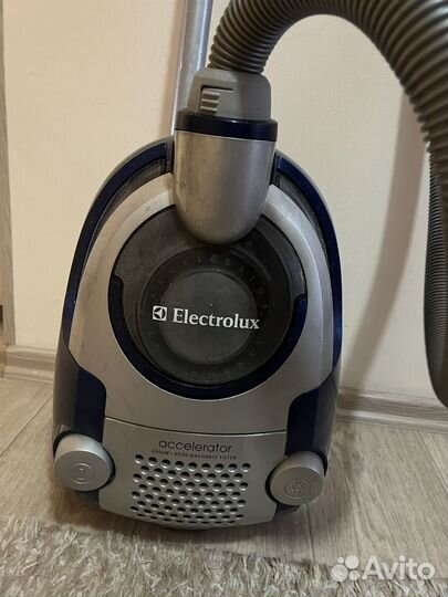 Пылесос Electrolux на запчасти