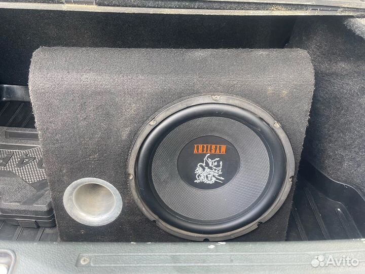 Активный сабвуфер mystery