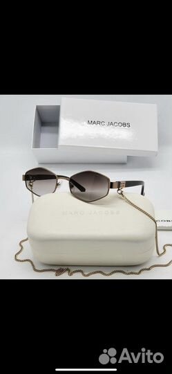 Солнцезащитные очки женские