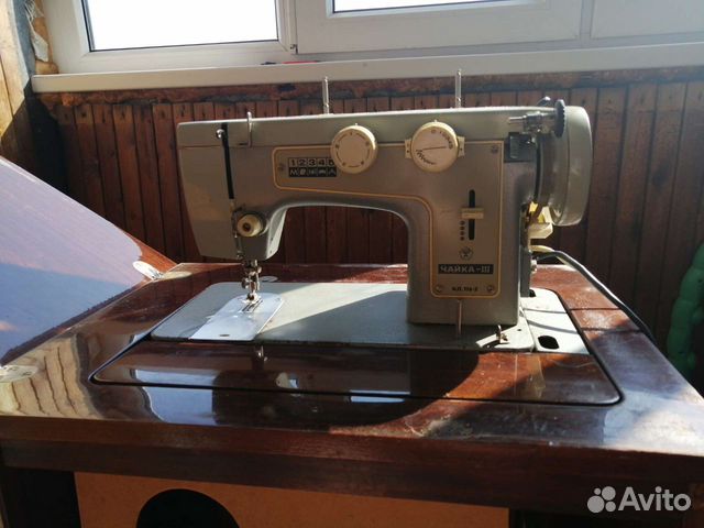 Швейная машина Чайка 3