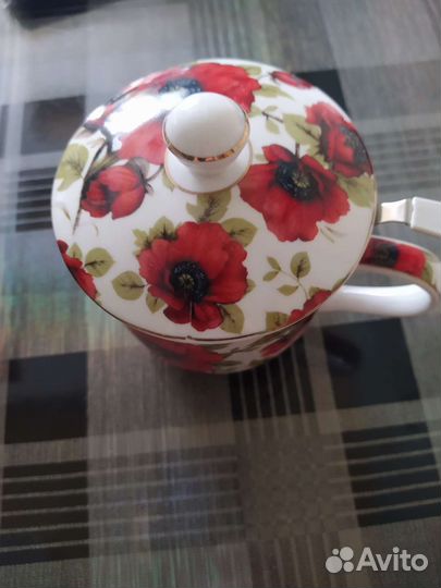 Новая кружка с ситом из фарфора