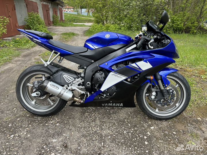 Yamaha R6