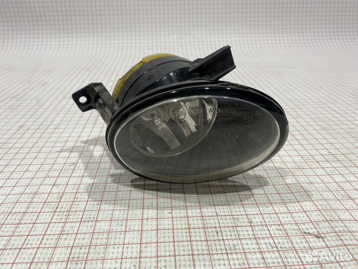 Фара противотуманная правая для VW Golf 6