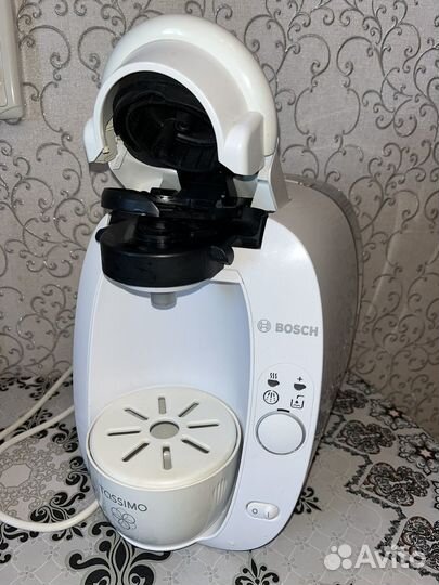 Капсульная кофемашина Bosch Tassimo TAS 2001EE