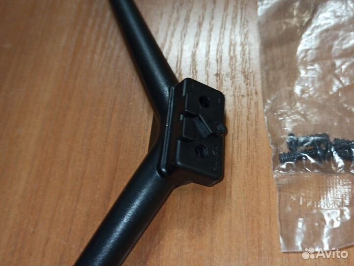 Подставки (ножки) для ЖК телевизора 