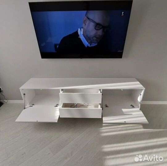 Тумба в спальню