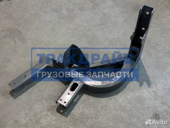 Кронштейн правой подножки Ситрак C7H Хово TX