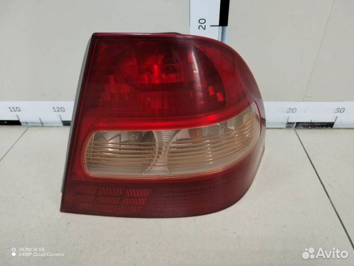 Фонарь задний правый Toyota Corolla E120 2001-2007