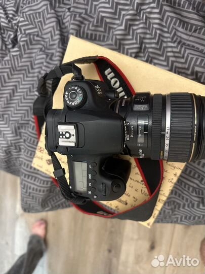 Зеркальный фотоаппарат canon 60d