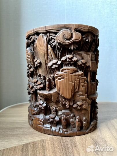 Горшок для кистей