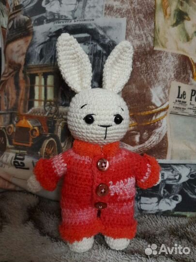 Вязаный зайка