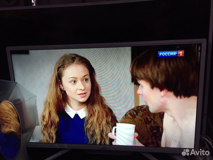 Телевизор JVC диагональ 32