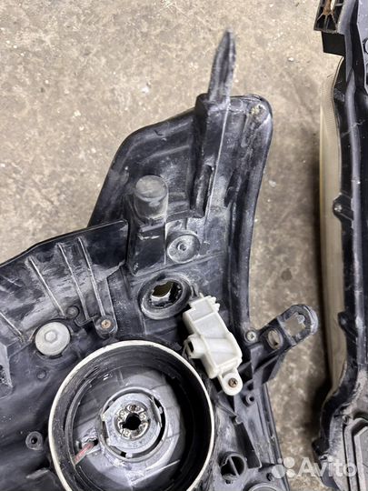 Фары на land cruiser 200