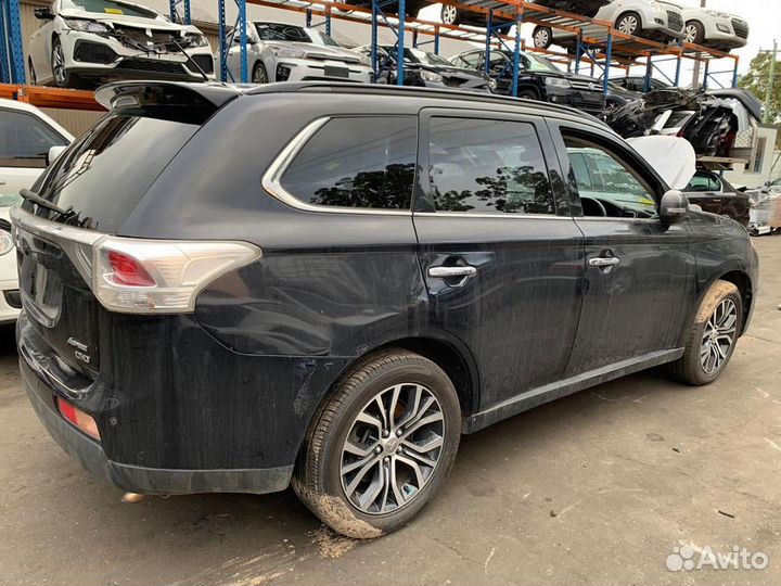Генератор Mitsubishi Outlander