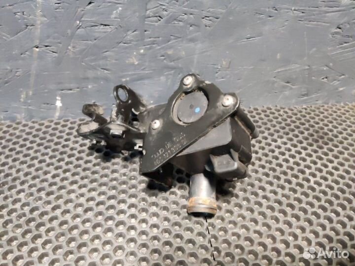 Дополнительная помпа Audi A6 C7 cdnb 2014