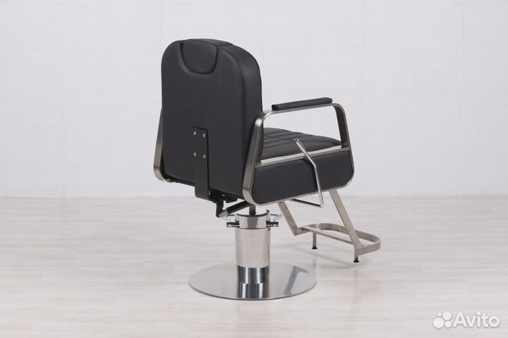 Парикмахерское кресло. Кресло барбера