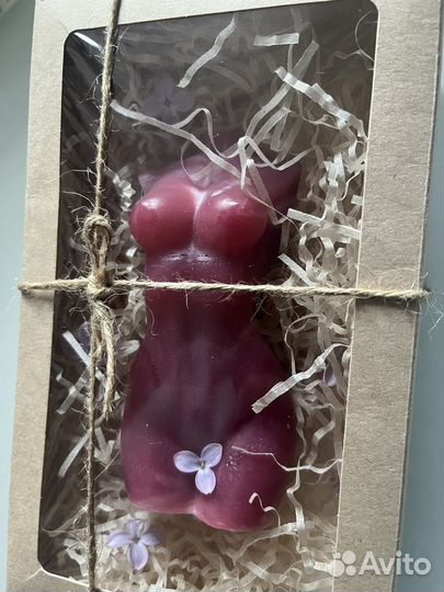 Мыло торс девушки