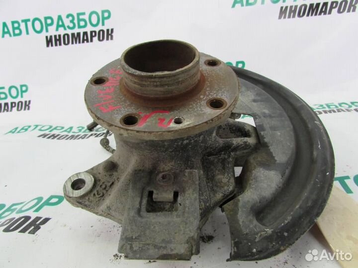 Кулак поворотный передний левый для Renault Fluenc