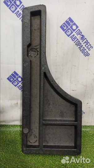 Ящик для инструментов левый Ford Focus 2 седан 1.4