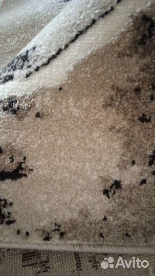 Новый современный ковер 3 на 2
