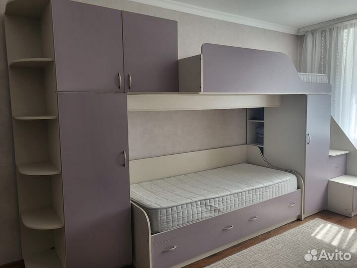 Детская двухярусная кровать бу