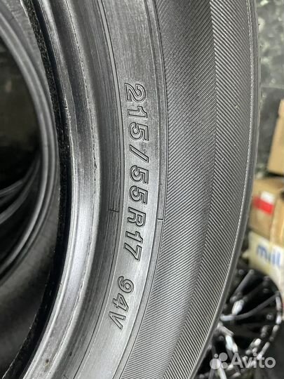 Yokohama BluEarth E70BZ 215/55 R17 94V