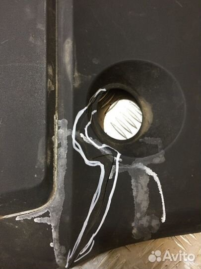 Накладка двигателя Audi A4 B7 седан 2.0 BRE дизель