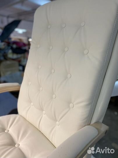 Компьютерное кресло