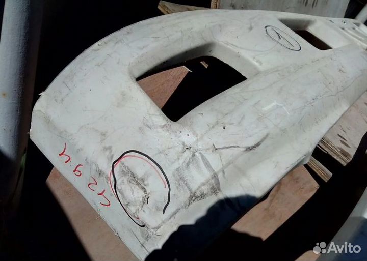 Isuzu Fargo с 1991г. - Передний бампер Б/У