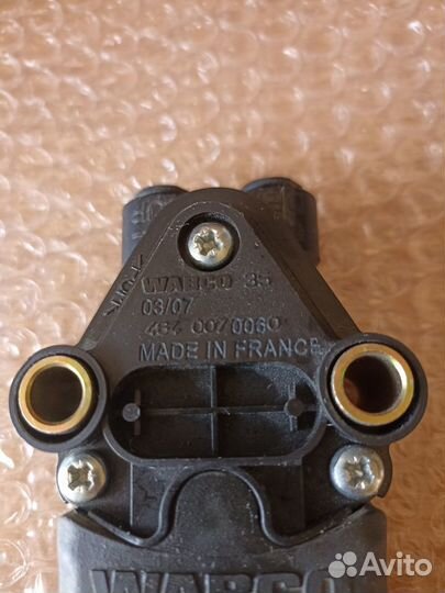 Кран уровня пола Renault