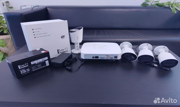 Комплект видеонаблюдения